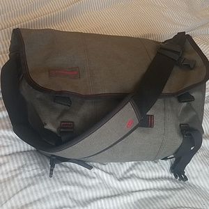 Timbuk2 Classic Messenger